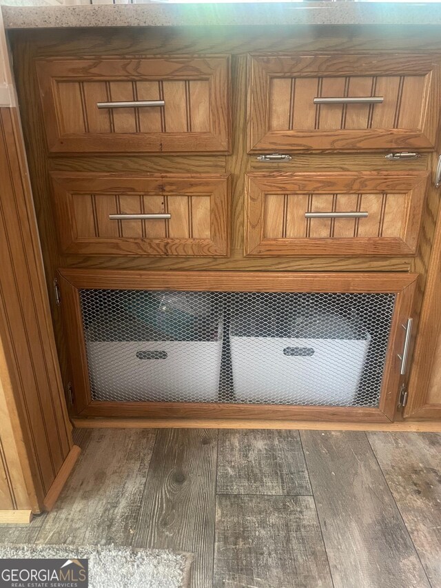 32 Yogi Bear Blvd, Cleveland, GA 30528 - detailed view of wood finished floors