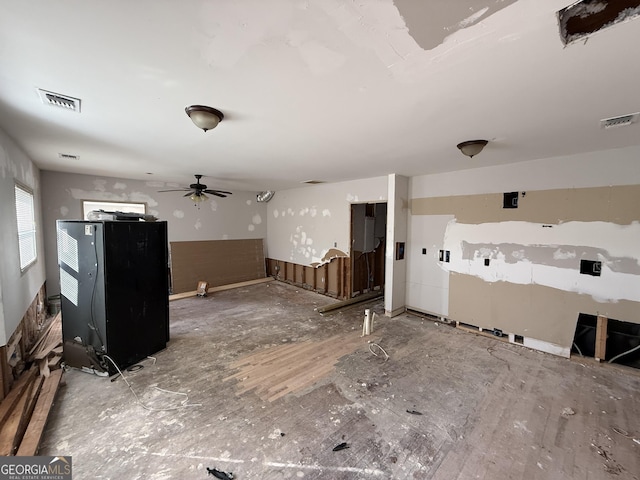 1106 Donnelly Ave SW, Atlanta, GA 30310 - unfurnished living room with a ceiling fan