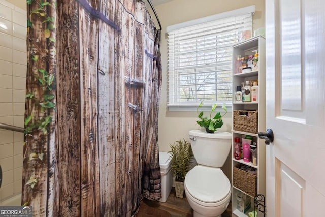 2019 Wiltshire Pl, Snellville, GA 30078 - bathroom with curtained shower