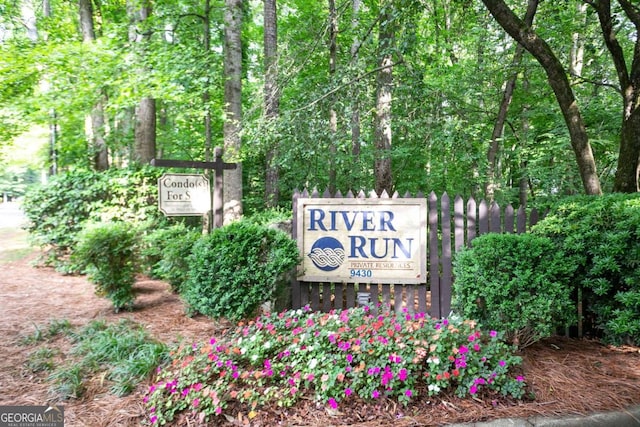 408 River Run Dr, Sandy Springs, GA 30350 - view of community / neighborhood sign