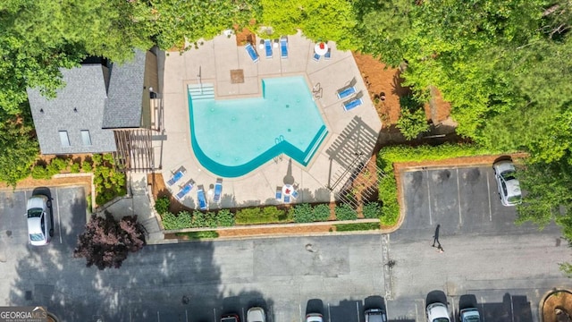 408 River Run Dr, Sandy Springs, GA 30350 - bird's eye view of a pool area