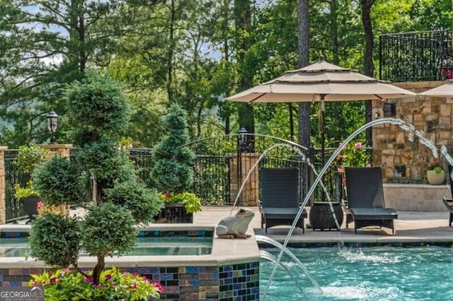 37 Retreat Rdg, Cartersville, GA 30120 - view of pool featuring a jacuzzi