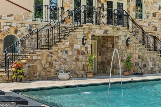37 Retreat Rdg, Cartersville, GA 30120 - view of swimming pool with stairs