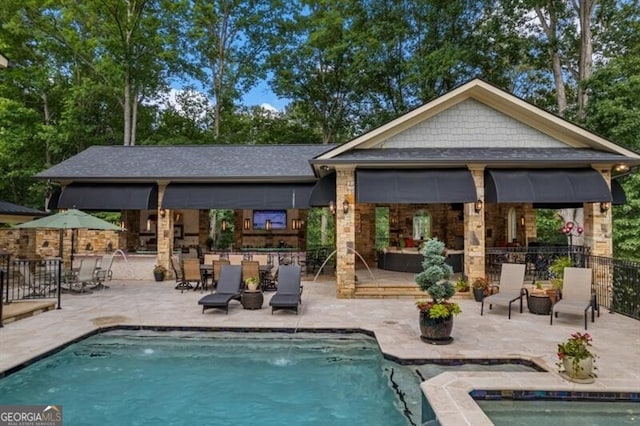 37 Retreat Rdg, Cartersville, GA 30120 - view of pool with a patio area