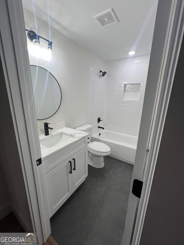 1227 Kenilworth Dr SW, Atlanta, GA 30310 - bathroom featuring vanity, toilet, and shower / washtub combination