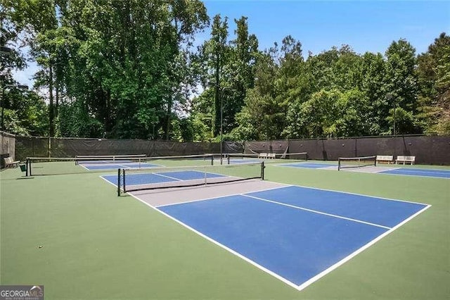 715 Creekside Bnd, Alpharetta, GA 30004 - view of tennis court featuring community basketball court