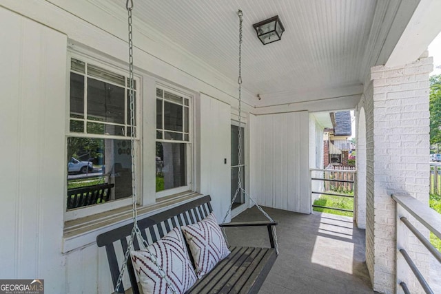 975 Dill Ave SW, Atlanta, GA 30310 - view of porch