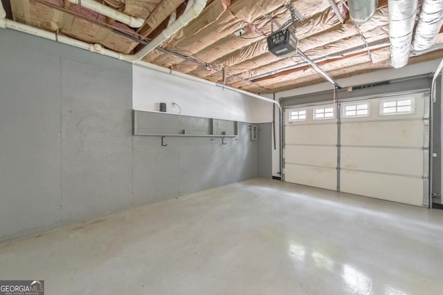 405 W Leslie Ct, Woodstock, GA 30188 - garage with a garage door opener