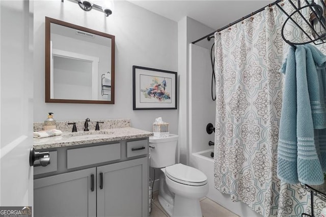 100 Yunsoo Pl E, Big Canoe, GA 30143 - full bath featuring shower / tub combo with curtain, vanity, and toilet