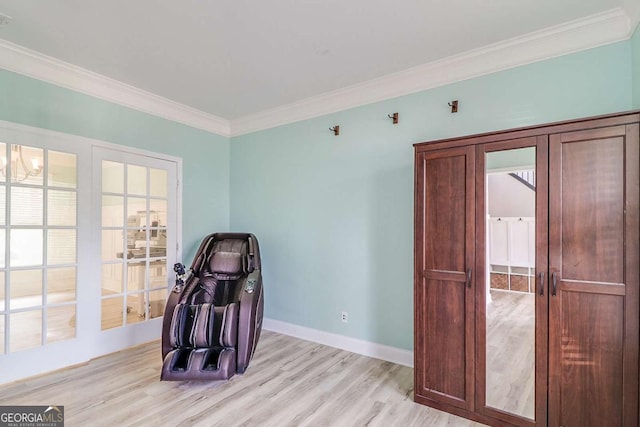 95 Jeffco Dr, Jefferson, GA 30549 - sitting room featuring light wood-style floors and ornamental molding
