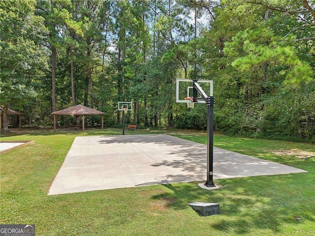 10475 Willow Meadow Cir, Alpharetta, GA 30022 - view of sport court with a gazebo, community basketball court, and a yard