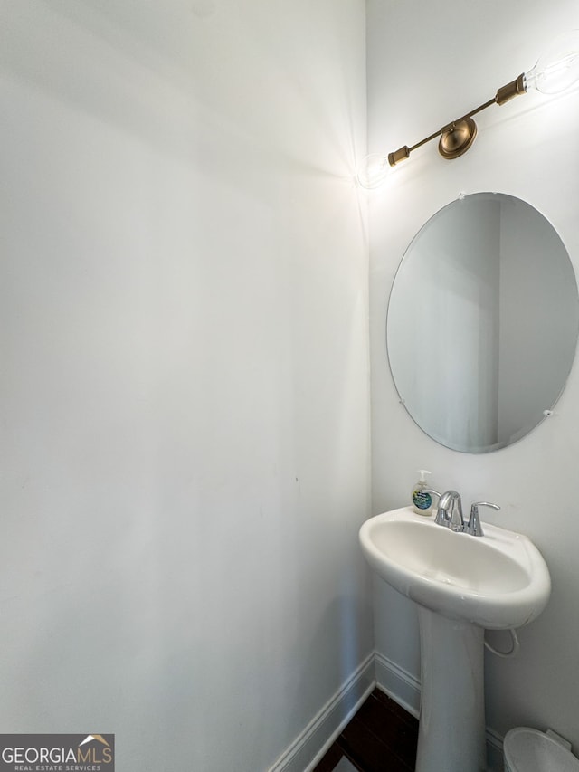 203 Holden Way, Woodstock, GA 30189 - bathroom featuring baseboards