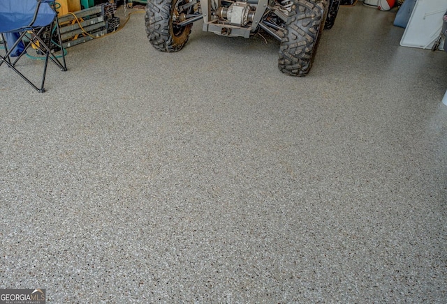 3076 E Lake Rd, Mcdonough, GA 30252 - detailed view of speckle patterned floor