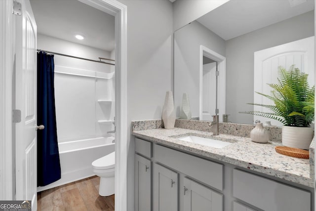 217 Rusty Plow Ln Unit 68, Perry, GA 31069 - bathroom with vanity, wood finished floors, and shower / tub combo with curtain