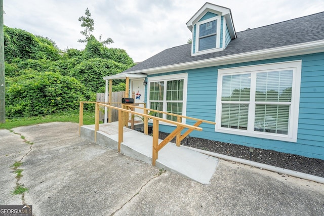 46 Wall Street Way, Toccoa, GA 30577 - view of patio / terrace
