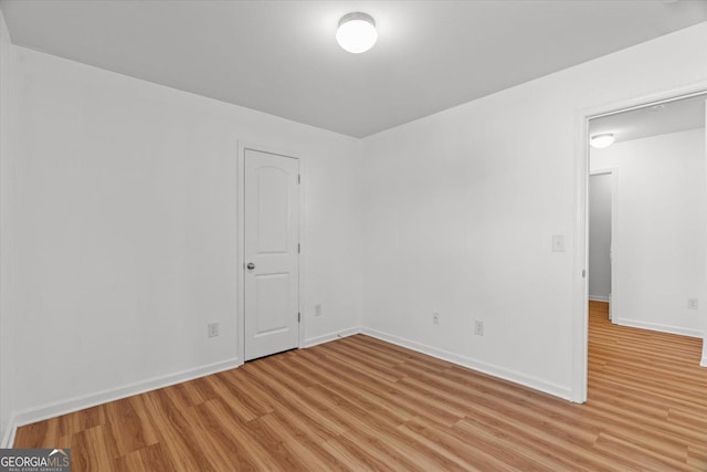 104 Middleton Ct, Chatsworth, GA 30705 - empty room with light wood-style flooring