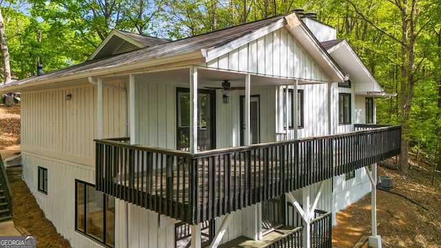 2945 Thompson Mill Rd, Gainesville, GA 30506 - view of front of house with ceiling fan and a shingled roof