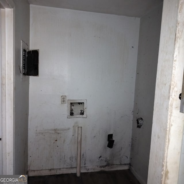 5420 Herndon Blvd, Morrow, GA 30260 - washroom featuring washer hookup