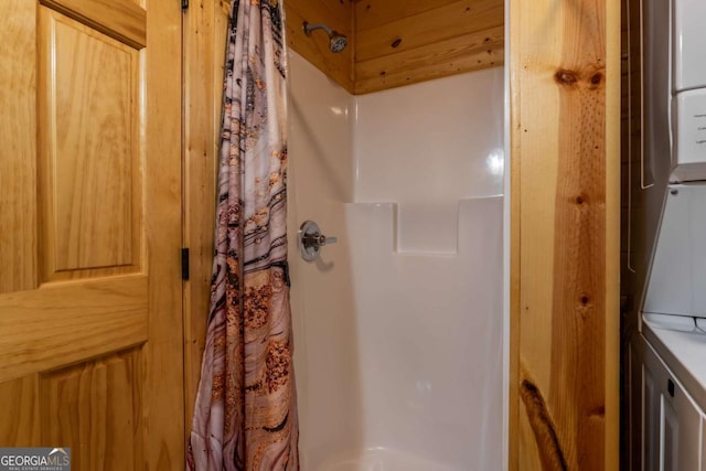 151 Rushmore Ln, Murphy, NC 28906 - bathroom featuring curtained shower