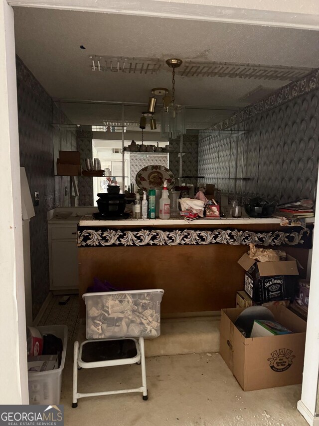 809 Camelot Dr, College Park, GA 30349