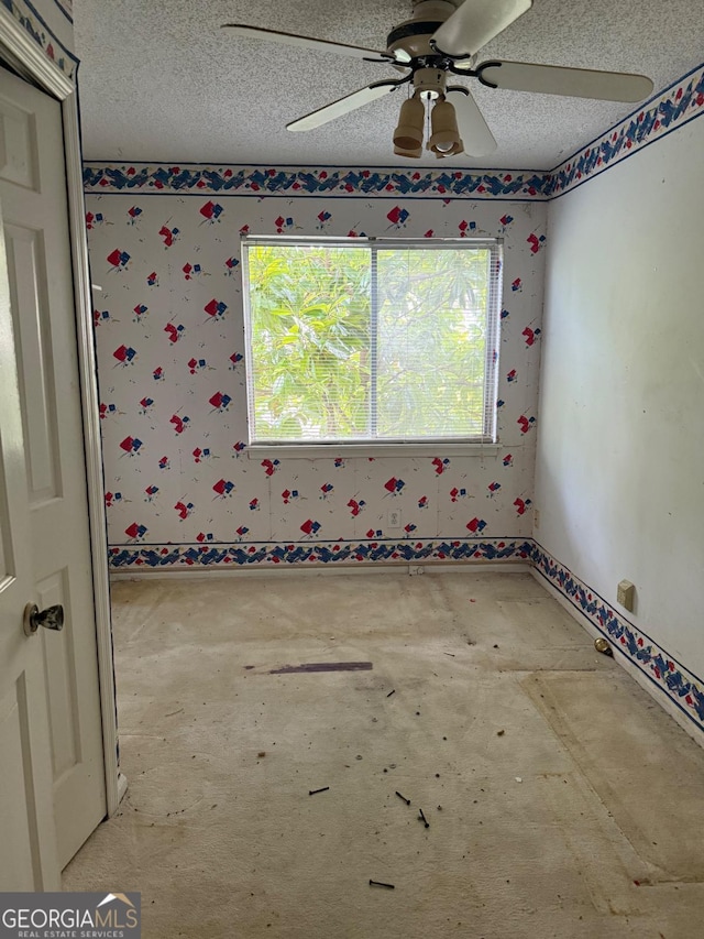 809 Camelot Dr, College Park, GA 30349