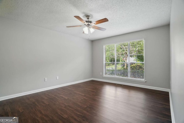 46 Highland Ct, Carrollton, GA 30116 - spare room featuring wood finished floors, ceiling fan, and a textured ceiling