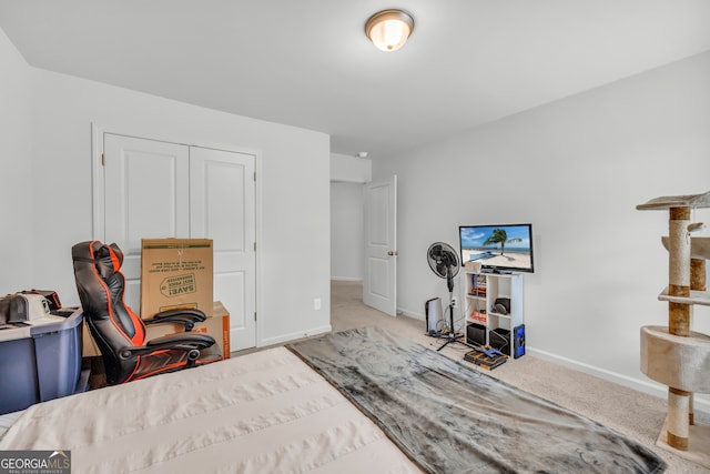 5615 Parkview Ln, Flowery Branch, GA 30542 - carpeted bedroom with baseboards