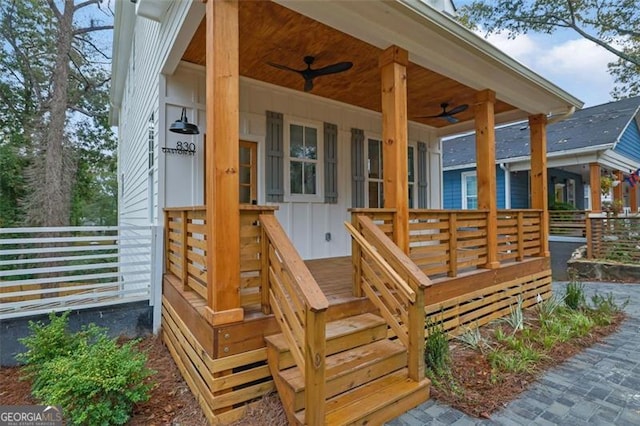 830 Gaston St SW, Atlanta, GA 30310 - porch featuring a ceiling fan