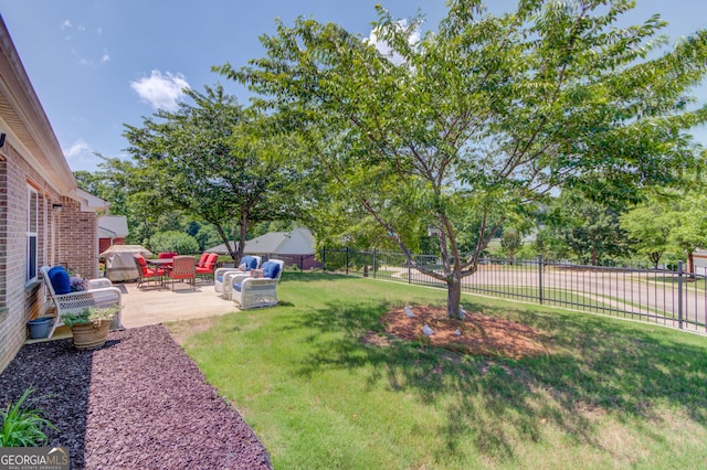 253 Lakeview Bend Cir, Jefferson, GA 30549 - fenced backyard featuring a patio