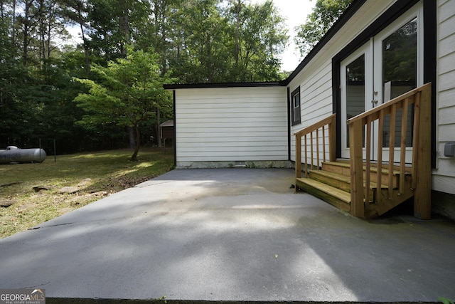 118 Turtle Cove Trwy, Monticello, GA 31064 - view of patio with entry steps