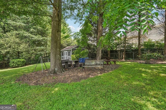 1501 Memory Ln SE, Smyrna, GA 30080 - view of yard featuring an outdoor structure