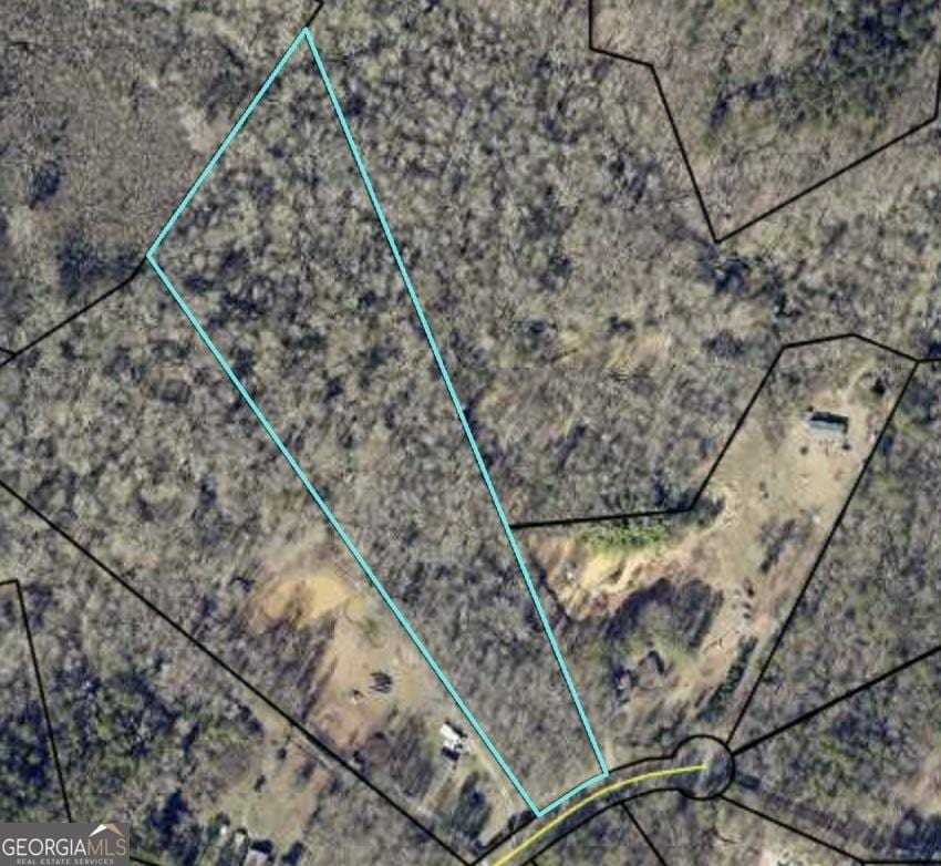 121 Gainer Rd, Griffin, GA 30223