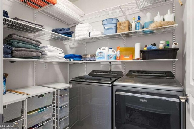 7430 Ramsgate Ct, Cumming, GA 30040 - laundry area with washer and clothes dryer