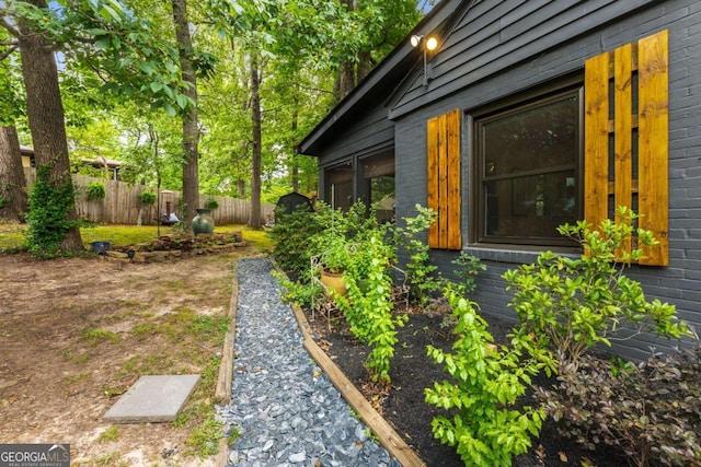 2468 Fallview Ter, Atlanta, GA 30344 - view of side of property