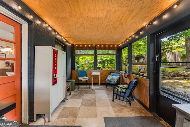 2468 Fallview Ter, Atlanta, GA 30344 - view of sunroom / solarium