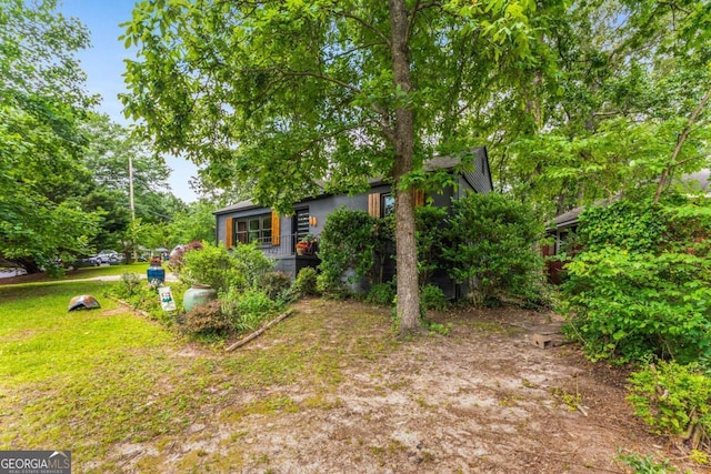 2468 Fallview Ter, Atlanta, GA 30344 - view of green lawn