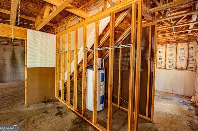 118 High Ridge Ln, Dahlonega, GA 30533 - miscellaneous room featuring water heater