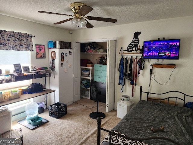 115 Settlers Trl, Warner Robins, GA 31088 - carpeted bedroom with a closet, a ceiling fan, and a textured ceiling