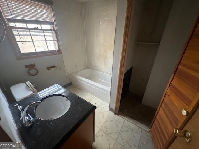 3415 Spring Valley Blvd, South Fulton, GA 30349 - full bath featuring tile patterned floors and vanity