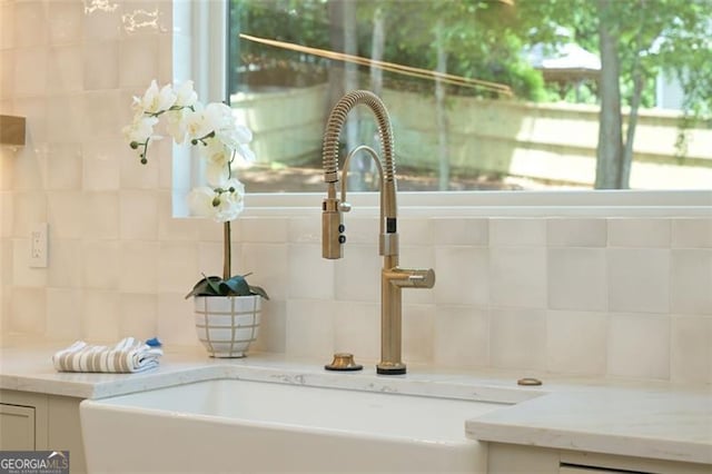 1312 Becket Dr NE, Brookhaven, GA 30319 - detailed view of tasteful backsplash and light stone countertops