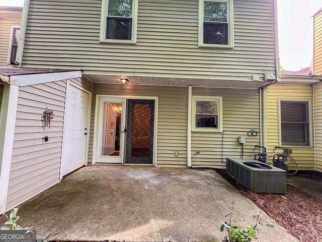 3150 Stratford Green Pl, Avondale Estates, GA 30002 - view of exterior entry featuring a patio