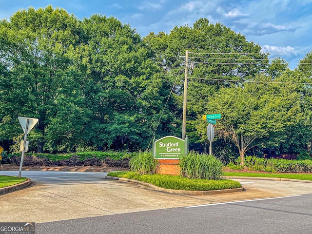 3150 Stratford Green Pl, Avondale Estates, GA 30002 - view of community sign