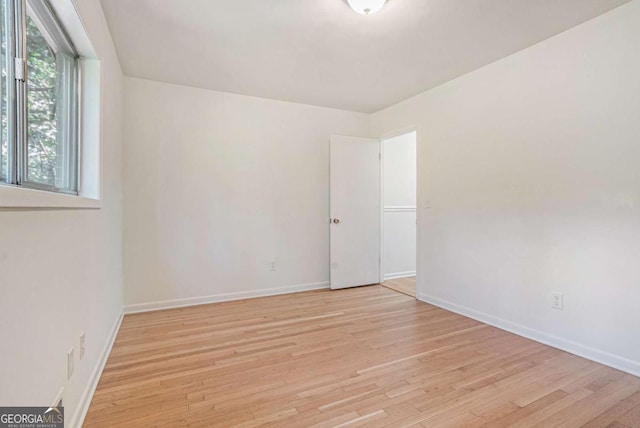 1260 Fork Creek Trl, Decatur, GA 30033 - unfurnished room featuring light wood-style floors