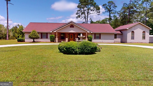 26 Ben Blvd, Swainsboro, GA 30401 - single story home with a front yard