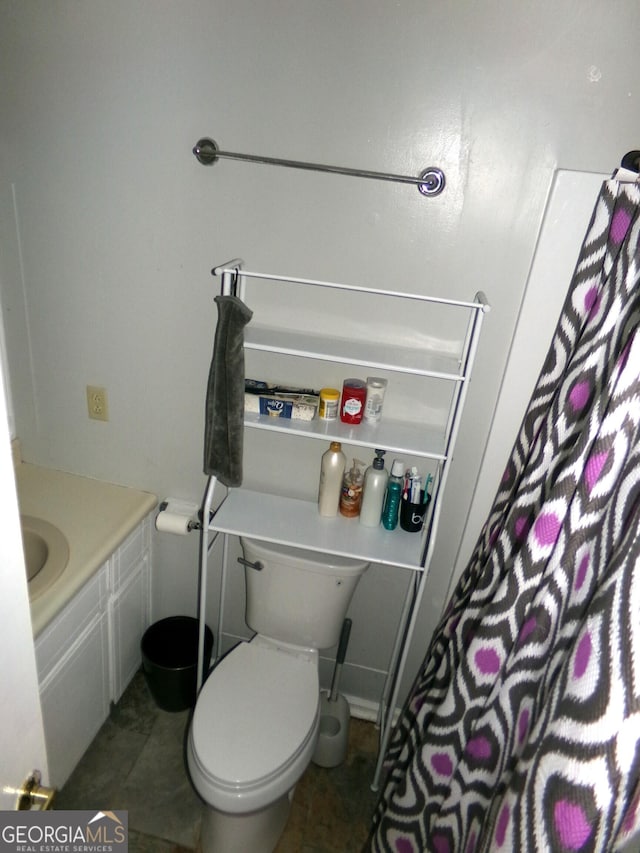 871 Chisholm Trl, Macon, GA 31220 - full bath featuring vanity and curtained shower