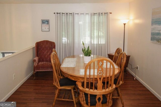 125 Pebble Beach Ct, Atlanta, GA 30349 - dining area with wood finished floors