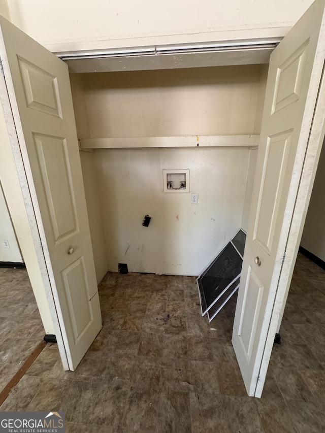1004 Mapp St, Madison, GA 30650 - laundry area with washer hookup and hookup for an electric dryer