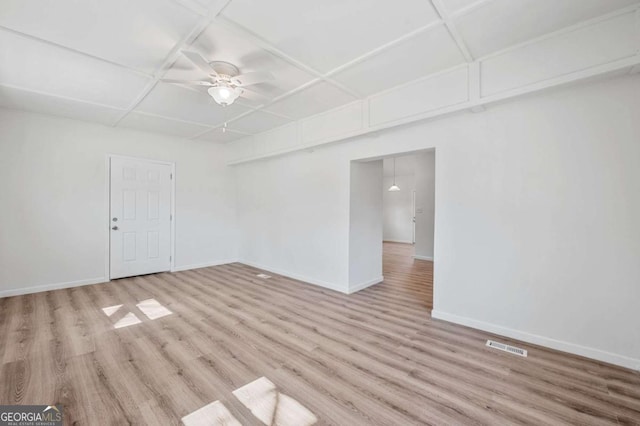 5153 Westbrook Pl, Union City, GA 30291 - unfurnished room with wood finished floors and a ceiling fan