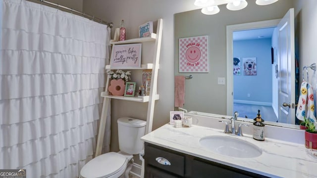 8325 Post Oak Ln, Gainesville, GA 30506 - bathroom with vanity and curtained shower