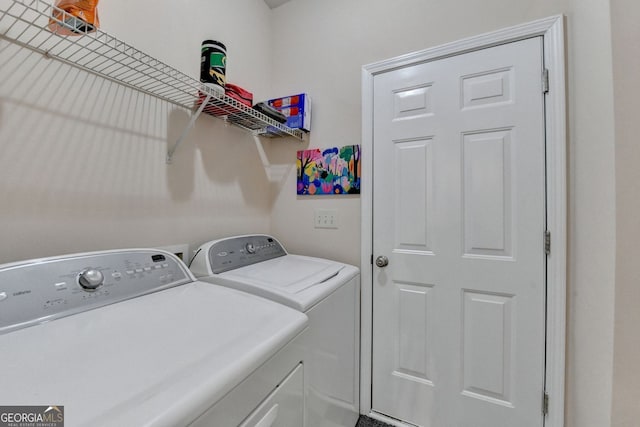 1635 Lake Heights Cir, Dacula, GA 30019 - laundry room featuring washer and clothes dryer